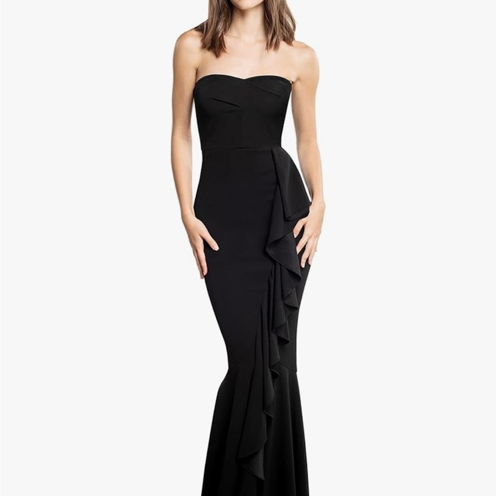 Black Strapless Sleeveless Cocktail Gown